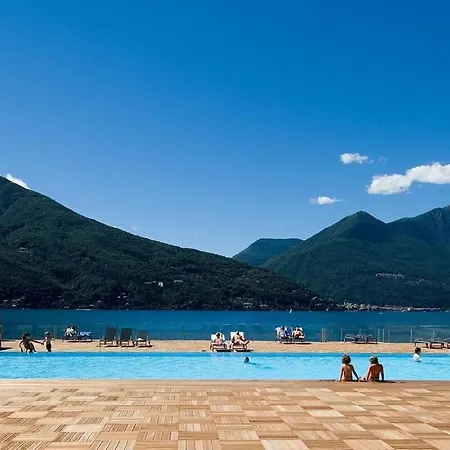Apartment Golfo Gabella Penthouse With Pool